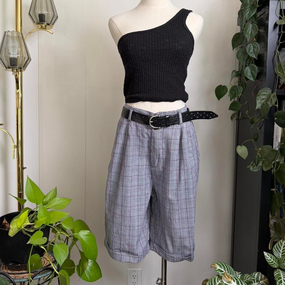 Vintage 90s Plaid Pleated High Waisted Bermuda Shorts Blue White Red Cuffed S